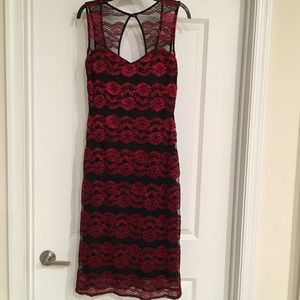 Red and Black Sleeveless Midi Dress Size 14